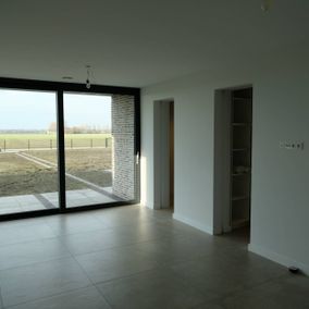 Glazen pui aanbouw